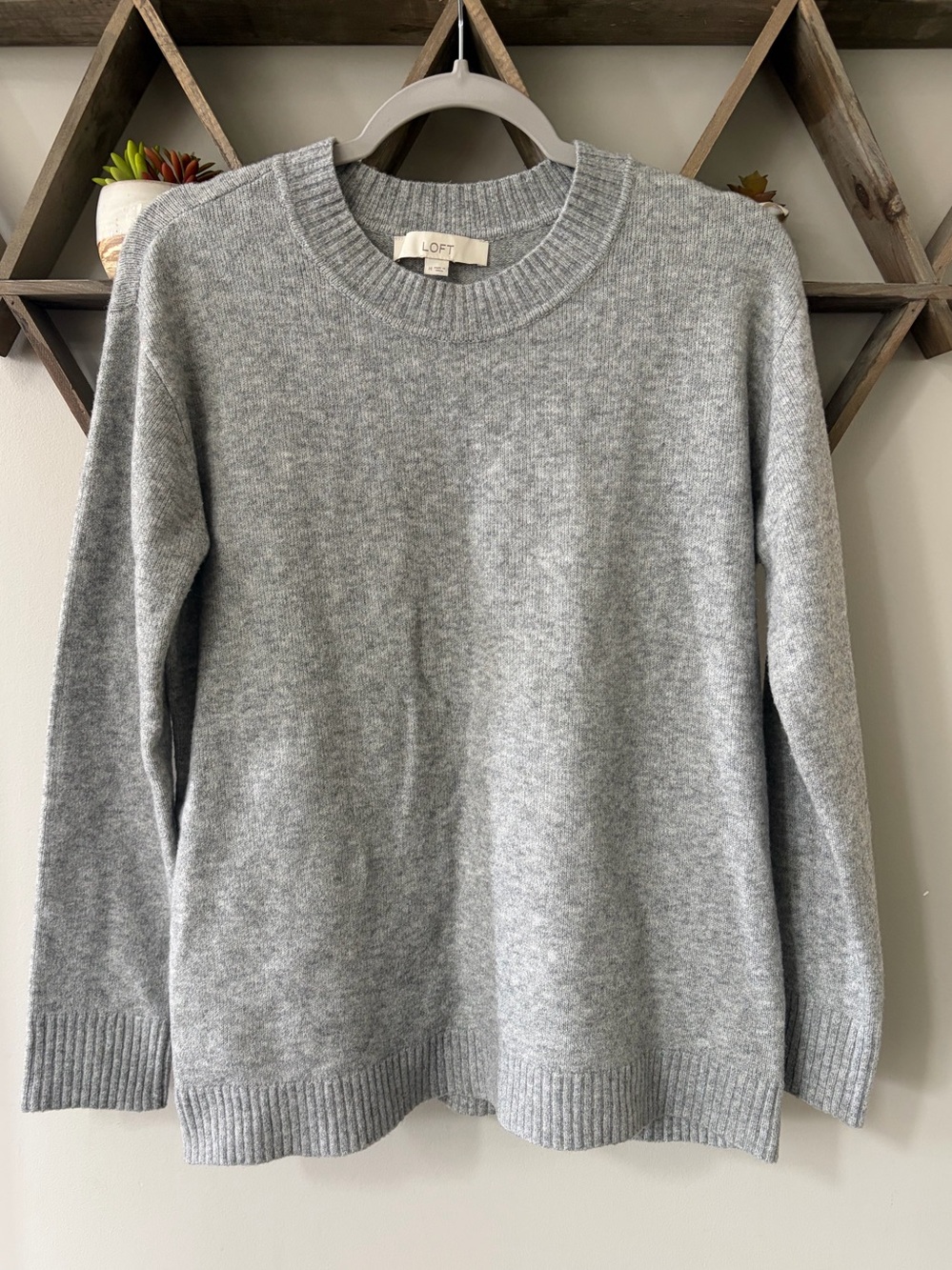 LOFT grey lightweight pullover sweater. Size medium.